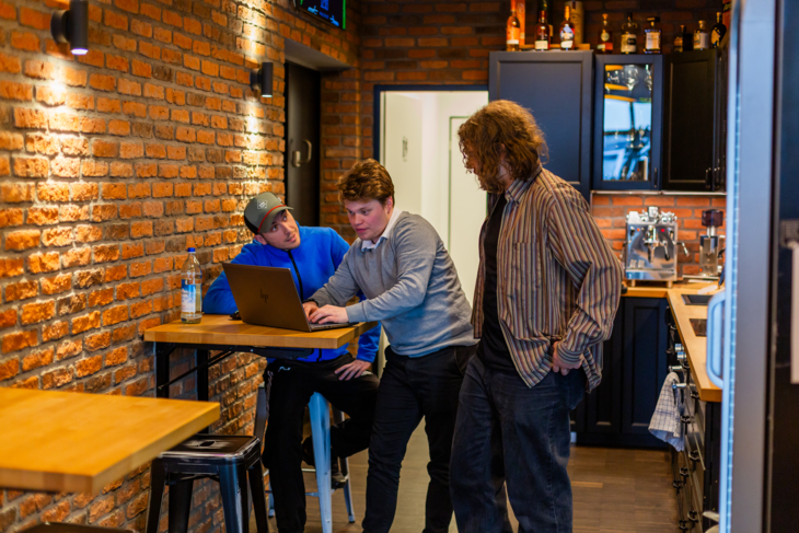 Interne Kommunikation verbessern: 6 Tipps für Unternehmen