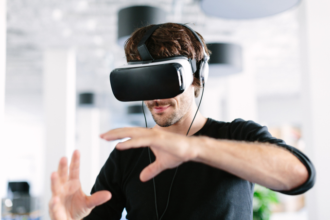  - Virtual Reality Meetings: Potenziale und Anwendungsfälle